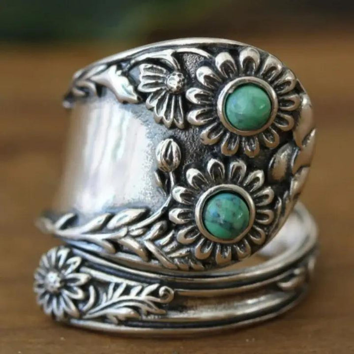 Vintage Floral Turquoise Wide Band Silver Ring