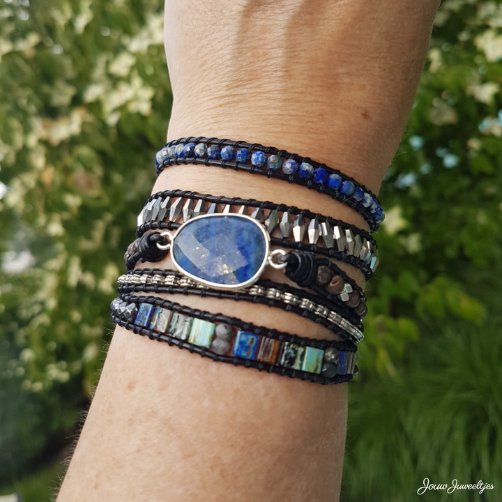 Expressive Blue Bracelet - Lapis Lazuli