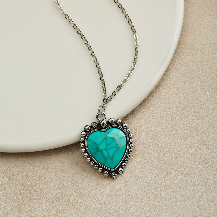 Vintage Bohemian Turquoise Ornament Pendant Necklace