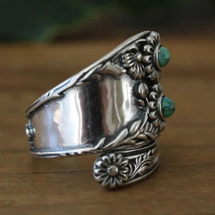 Vintage Floral Turquoise Wide Band Silver Ring