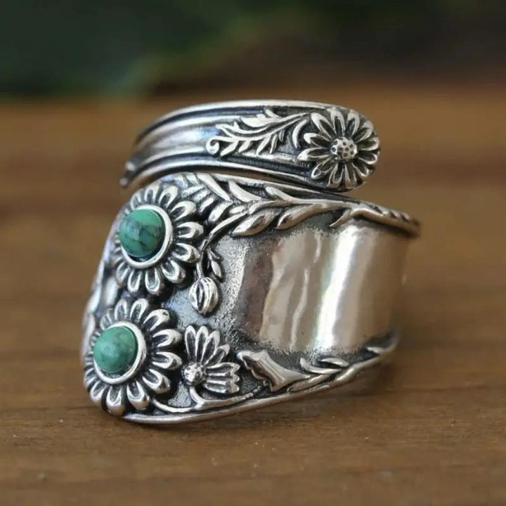Vintage Floral Turquoise Wide Band Silver Ring