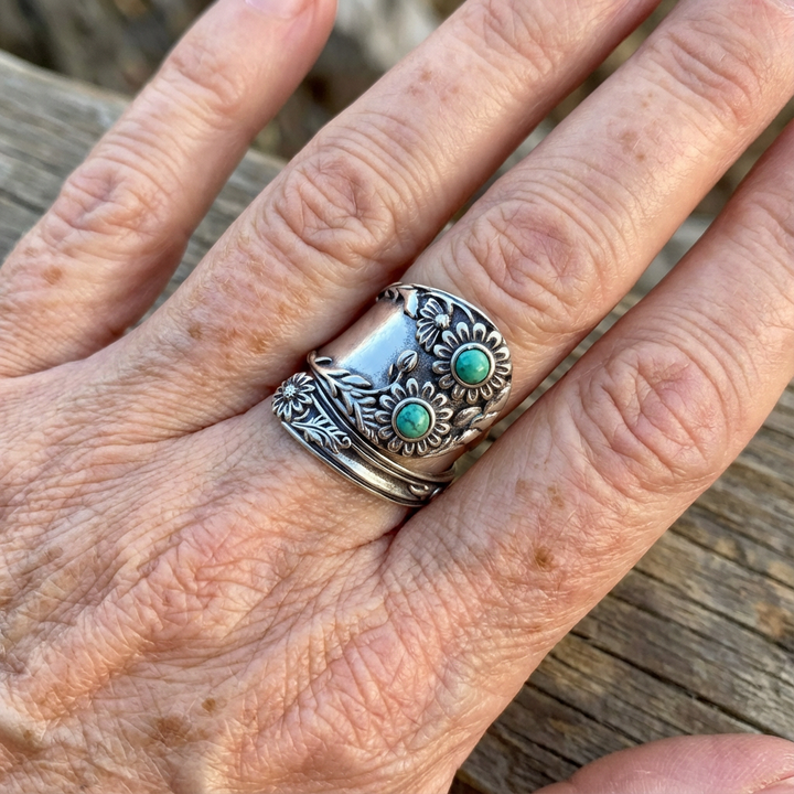Vintage Floral Turquoise Wide Band Silver Ring
