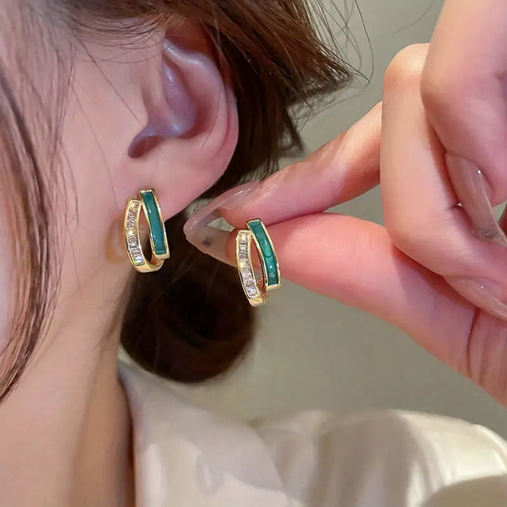Chlo Feuillage Earrings | Gold