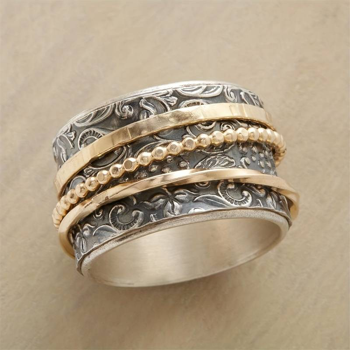 Vintage Gold & Silver Textured Antique Band Ring